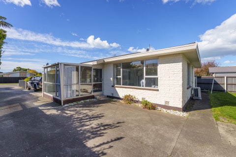 2/12 Bayswater Crescent, Bromley, Christchurch