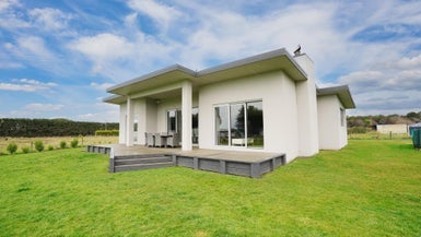 11 Coggins Road, New River Ferry