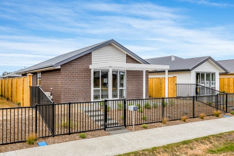 53 Pegasus Boulevard, Pegasus, Pegasus
