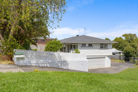 1/4 Grassways Avenue, Pakuranga, Auckland