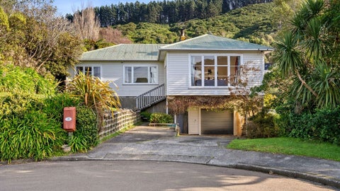 23 Frederick Street, Tawa, Wellington