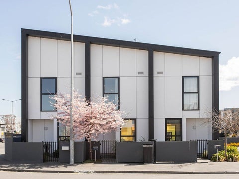 2/1 Buchan Street, Sydenham, Christchurch
