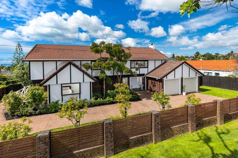 351 East Coast Road, Mairangi Bay, Auckland