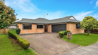 52 Cairns Crescent, Rototuna, Hamilton