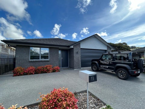 11 Tide Lane, Whitby, Porirua
