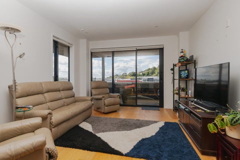 301/1 Kimiora Street, Three Kings, Auckland