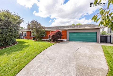 17 Lipscombe Avenue, Papatoetoe, Auckland