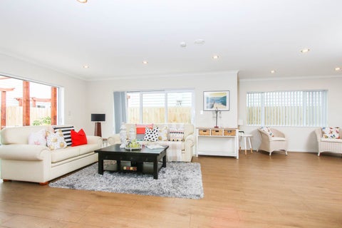 14 Tarapiroe Avenue, Takanini, Auckland
