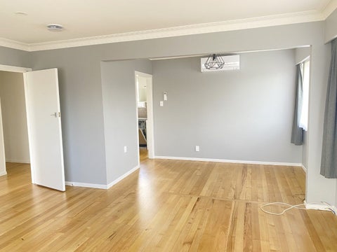 100 Triangle Road, Massey, Auckland