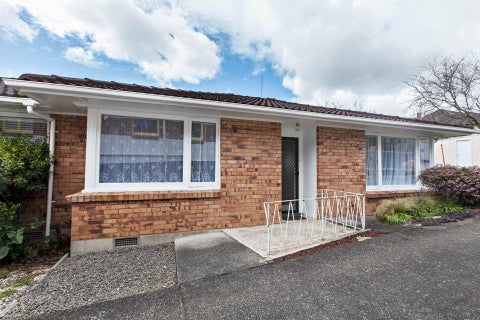 2/8 Rawhiti Road, Onehunga, Auckland