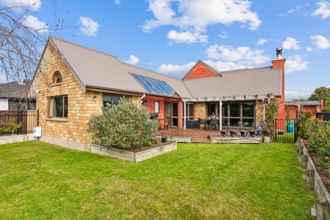 94 Kapanui Road, Waikanae