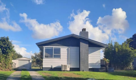 55 James Henry Crescent, Huntly, Huntly