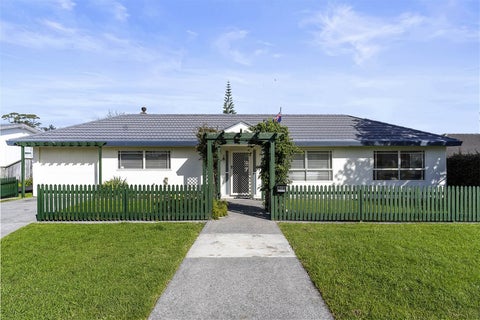 12A Drake Street, Howick, Auckland