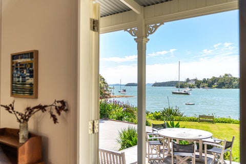 16 Creswell STreet, Opua, OPUA