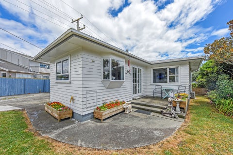 50 Kaka Street, Stoke, Nelson