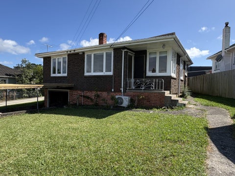14 Wharf Road, Te Atatu Peninsula, Auckland