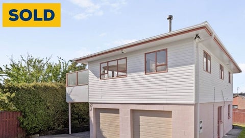 17A Statesman Street, Henderson, Auckland