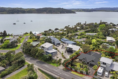 60A Government Road, Raglan