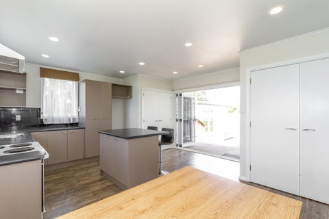 8 Curling Crescent, Onekawa, Napier