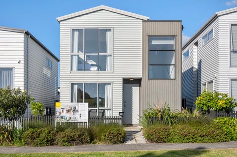 11 Lockheed Street, Hobsonville, Auckland