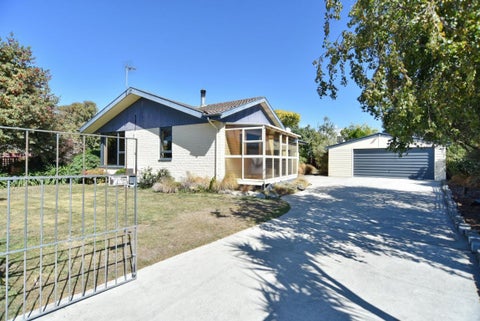 40 Medina Crescent, Parklands, Christchurch