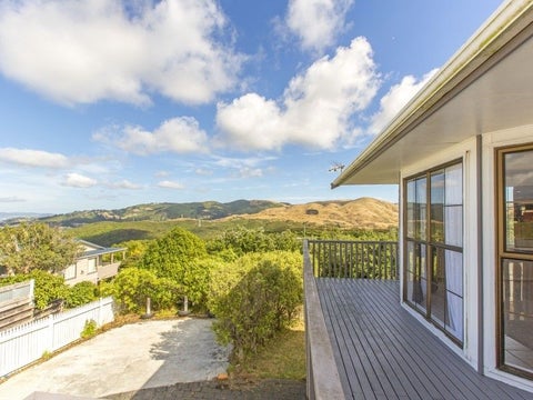 37 Outram Grove, Kelson, Lower Hutt