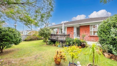 1/27 Nile Road, Milford, Auckland