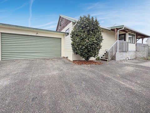73 Red Beach Road, Red Beach, Rodney, Auckland