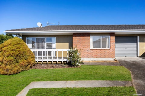 2/113 Lynwood Road, New Lynn, Auckland