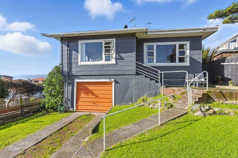 230 Rosetta Road, Raumati Beach, Paraparaumu