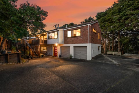 22 Calluna Crescent, Totara Heights, Auckland