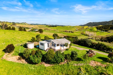 87 Brooks Road, Waipu, Waipu