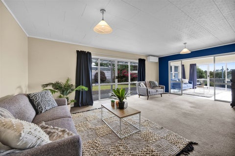 146 Heta Road, Highlands Park, New Plymouth