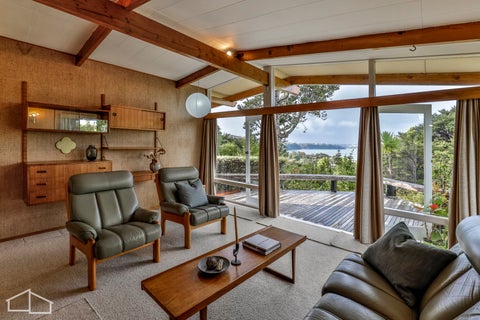 8 Wood Bay Road, Titirangi, Auckland