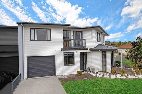 17/2 Armoy Drive, East Tamaki, Auckland