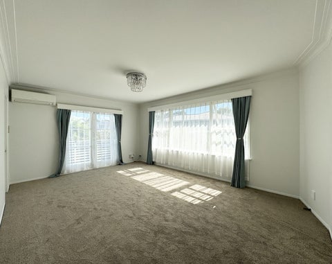 22 Tara Road, Henderson, Auckland
