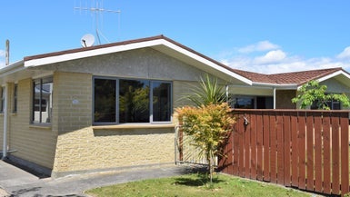 40 Te Rauparaha Street, Otaki
