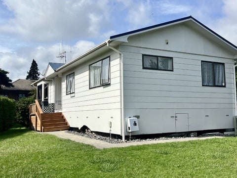 21 Gilbass Avenue, Hamilton Lake, Hamilton