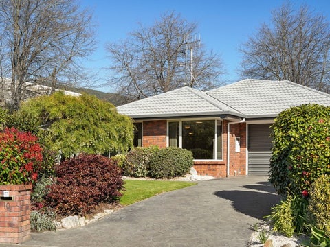 10 Wordsworth Place, Stoke, Nelson