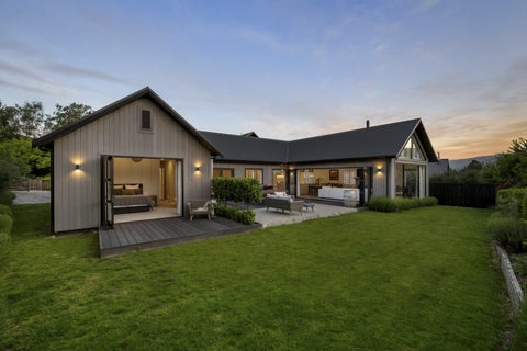 17A Hall Road, Bannockburn, Cromwell