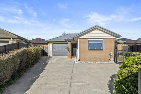 15 Peter Way Place, Glenview, Hamilton