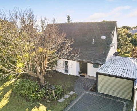 1 Arthur Street, Paraparaumu Beach, Paraparaumu