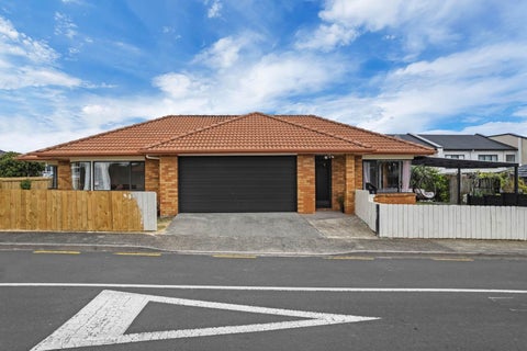 2 Pantera Way, Hillpark, Auckland