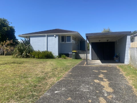 11 Huia Street, Waiuku, Waiuku