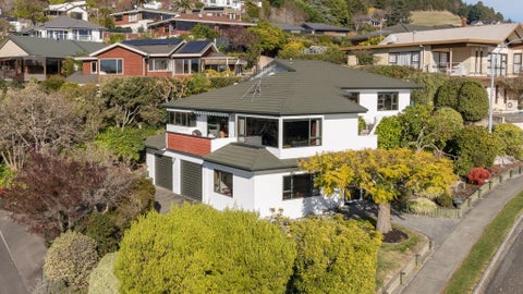 21 Eversley Terrace, Richmond
