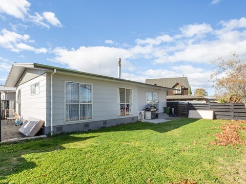 318A Portsmouth road, Flaxmere, Hastings