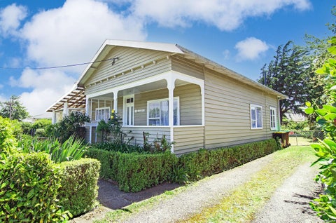 18 Victoria Street, Carterton