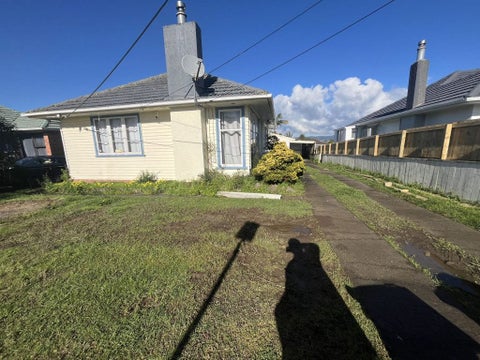 6 Strid Road, Te Atatu South, Auckland