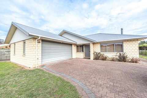 20 Golf Vue Place, Castlecliff, Whanganui