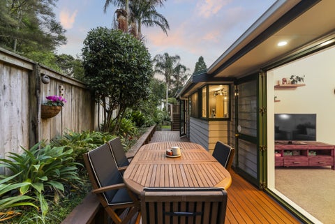 36 Emlyn Place, Torbay, Auckland